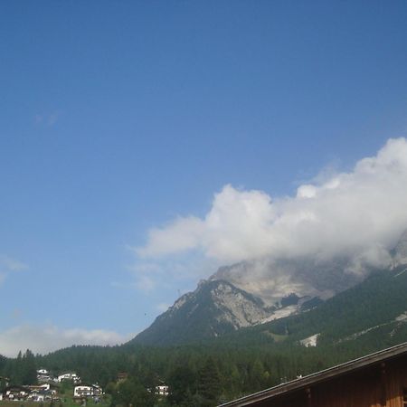 Gaestehaus Alpenstern Ehrwald Exteriér fotografie